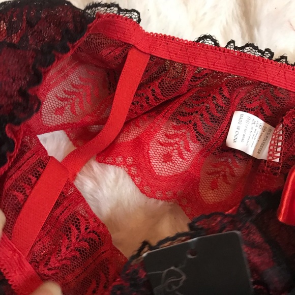 NWT Fhideai Women’s Garter Belt Intimate And Sleepwear Red | Size - Multi - Picture 8 of 9